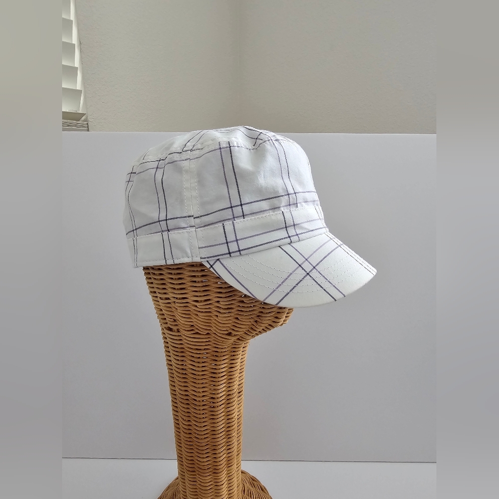 Nike Athdpt Women’s Plaid Cadet Cap Military Style Hat White & Purple